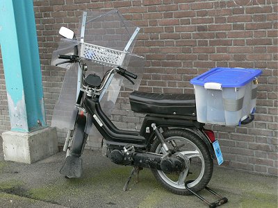 Piaggio Si with plent of carrying capacity