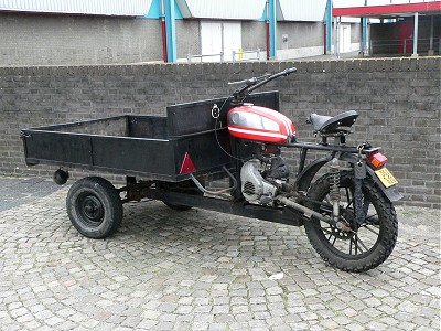 Carrier tricycle