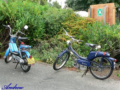 Vespa Bravo and Raleigh Runabout