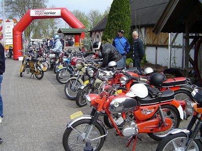 Entrants gathering at the Elfstedentocht