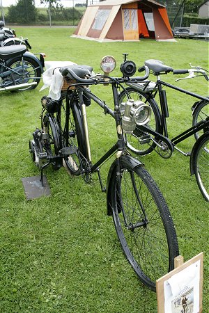 Wall Autowheel on a Rudge Whitworth bicycle
