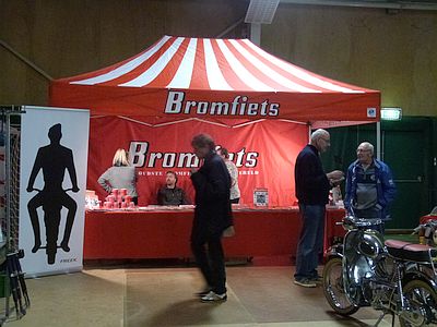 Bromfiets stall at Heerhugowaard moped jumble