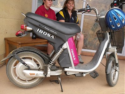 Ibosa E-Bike at Twelve Apostles Nature Reserve on Great Ocean Road