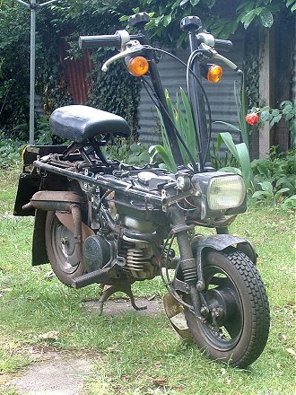 Naked Honda Motocompo