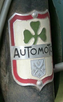 Automoto badge