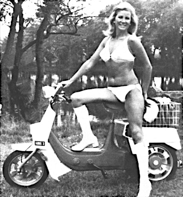 Ariel Three publicity picture