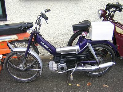 ...and this Puch Maxi seems a bit non-standard too...