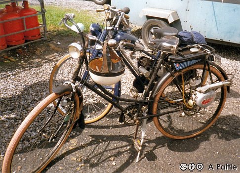 Victoria cyclemotor
