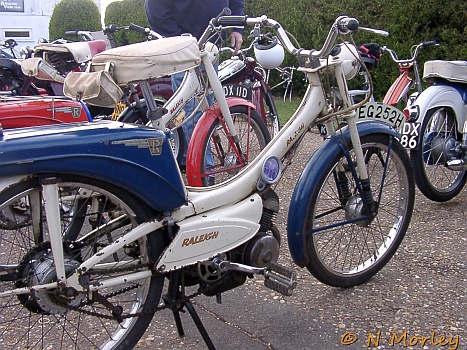 Picure by Neil Morley of the 2003 AUtumn Jaunt