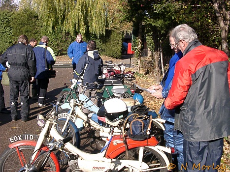 Picure by Neil Morley of the 2003 AUtumn Jaunt