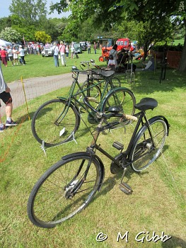 Hub-braked Raleigh bicycle at Sweffling Bygones Museum Open Day