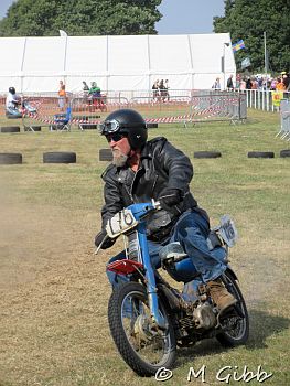 Moped Mayhem at Copdock Show