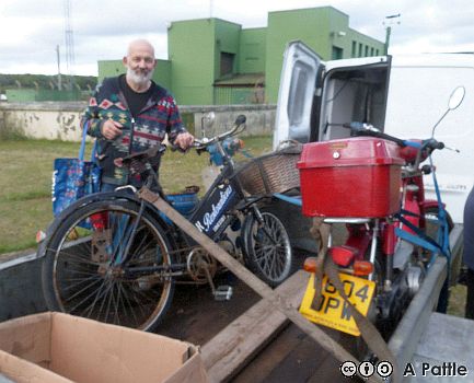 Wayne covets a CWS carrier bike