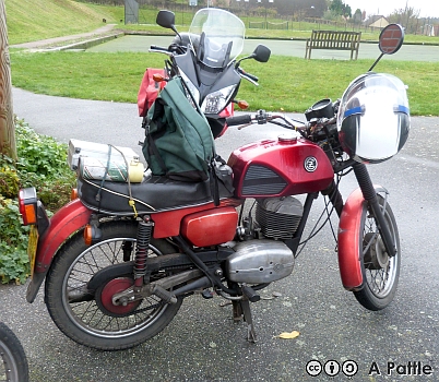 EACC Kneels Wheels Run