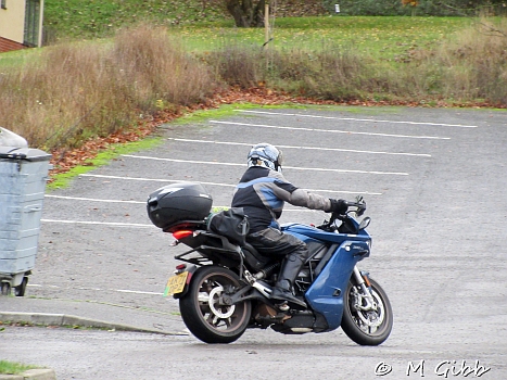 EACC Kneels Wheels Run