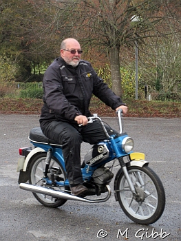 EACC Kneels Wheels Run