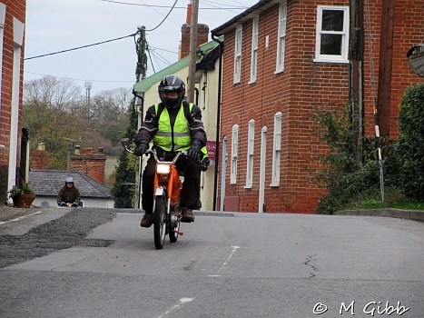 EACC Kneels Wheels Run