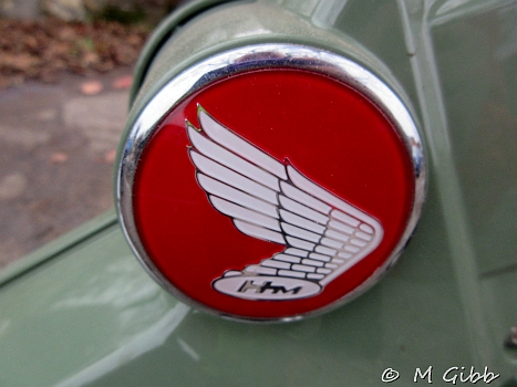 EACC Kneels Wheels Run