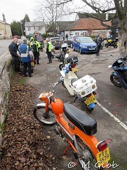 EACC Kneels Wheels Run