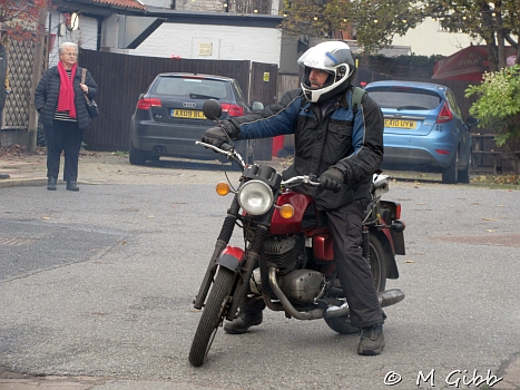 EACC Kneels Wheels Run