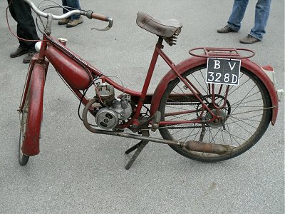 VAP-powered moped