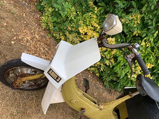 Ariel Three AHW 663J