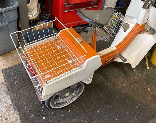 Ariel Three BAM 486L