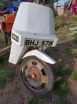 Ariel Three BHJ 571K