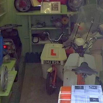 Ariel Three CHU 828J