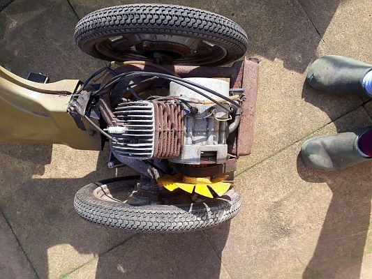 Ariel Three CON 657K