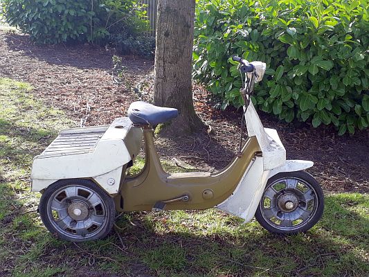 Ariel Three CON 657K