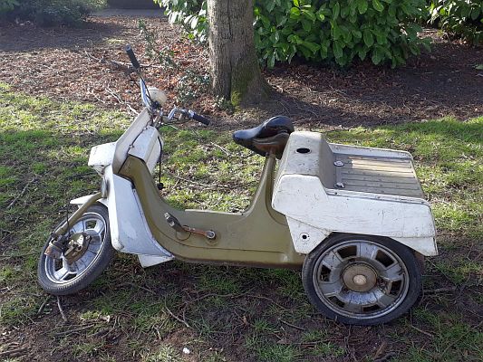 Ariel Three CON 657K