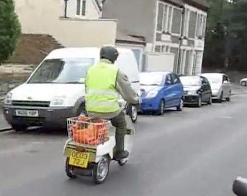 Ariel Three DEU 372J