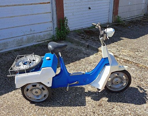 Ariel Three FDT 124J