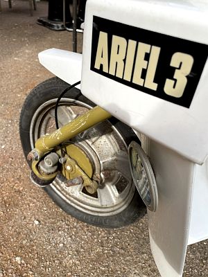 Ariel Three FLW 291J