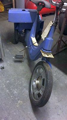 Ariel Three FRC 390J