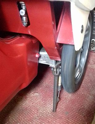 Ariel Three GAM 208J