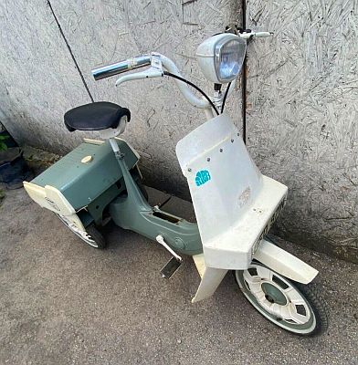 Ariel Three GFD 971N