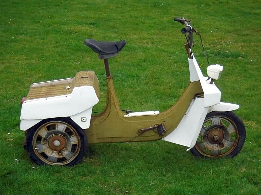 Ariel Three GRD 907N