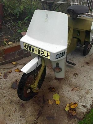 Ariel Three GWW 112J