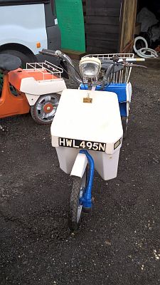 Ariel Three HWL 495N