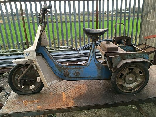 Ariel Three JGL 416J