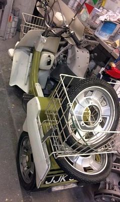 Ariel Three JJK 566J