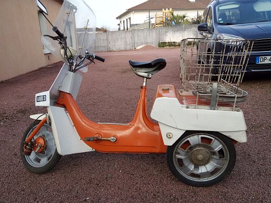 Ariel Three JON 654H