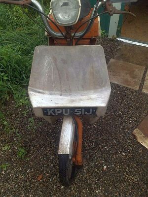 Ariel Three KPU 51J