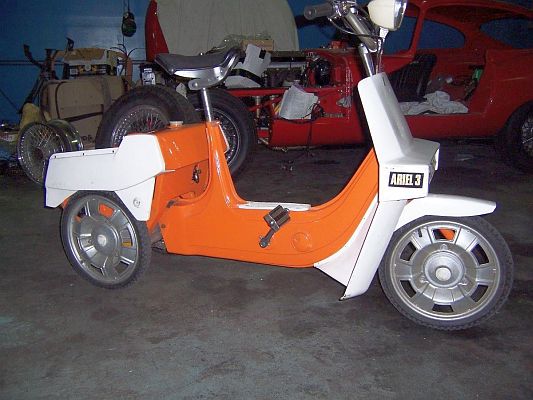 Ariel Three NKD 918M