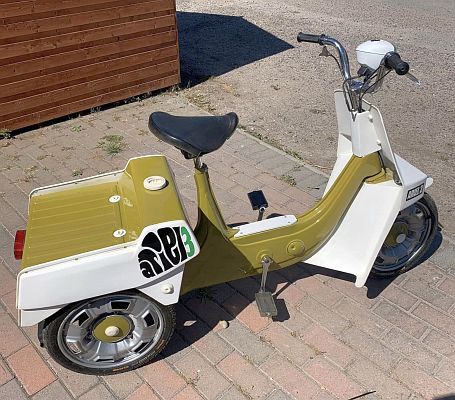 Ariel Three OKV 176J