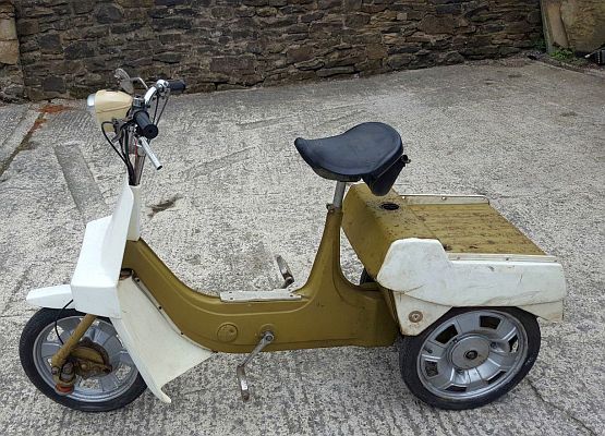 Ariel Three ORV 709M