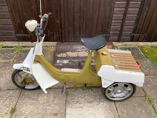 Ariel Three RBP 232M