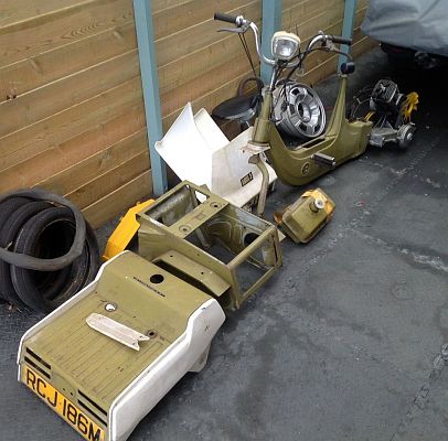 Ariel Three RCJ 186M